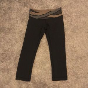 Lululemon wunder unders size 6